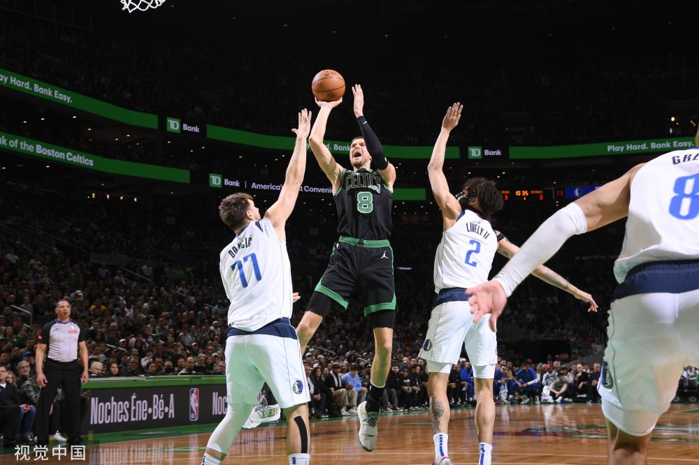 拉维奇与卡 拉维奇与卡