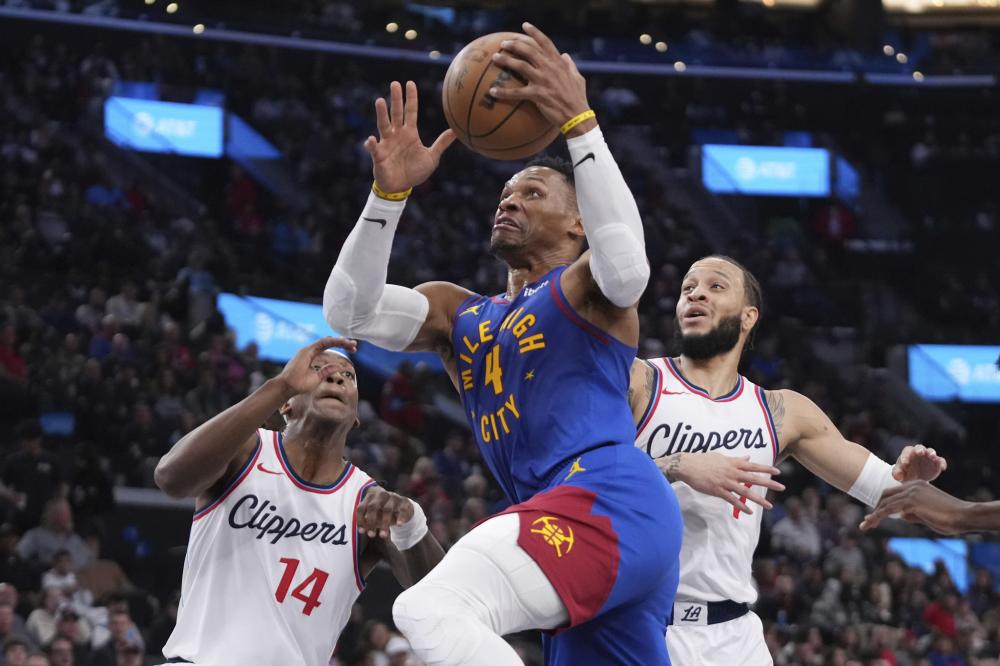 因故缺席 因故缺席